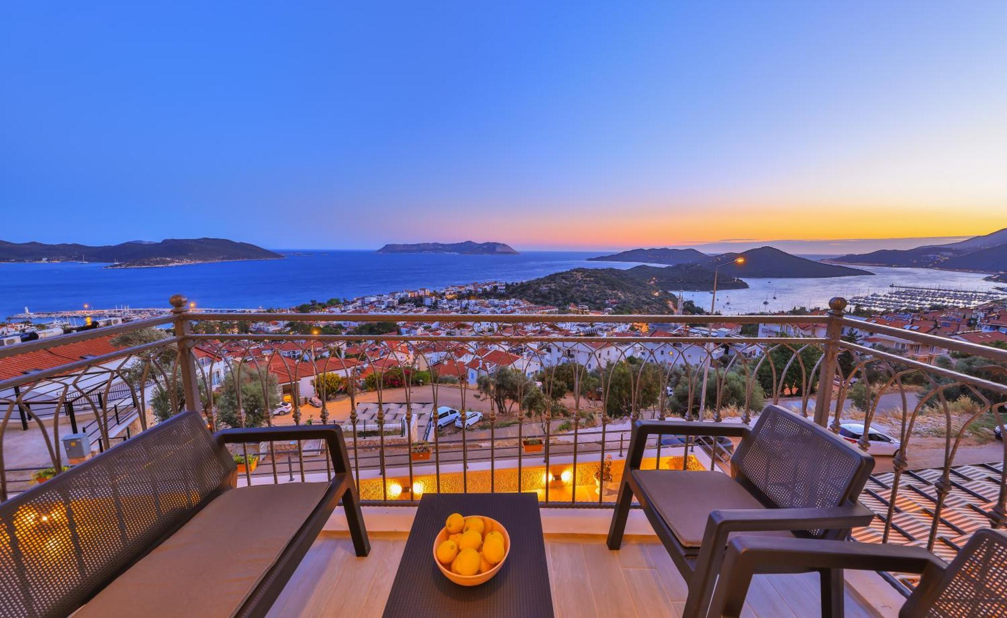 Panorama Suite Apart Otel Kaş Exteriér fotografie